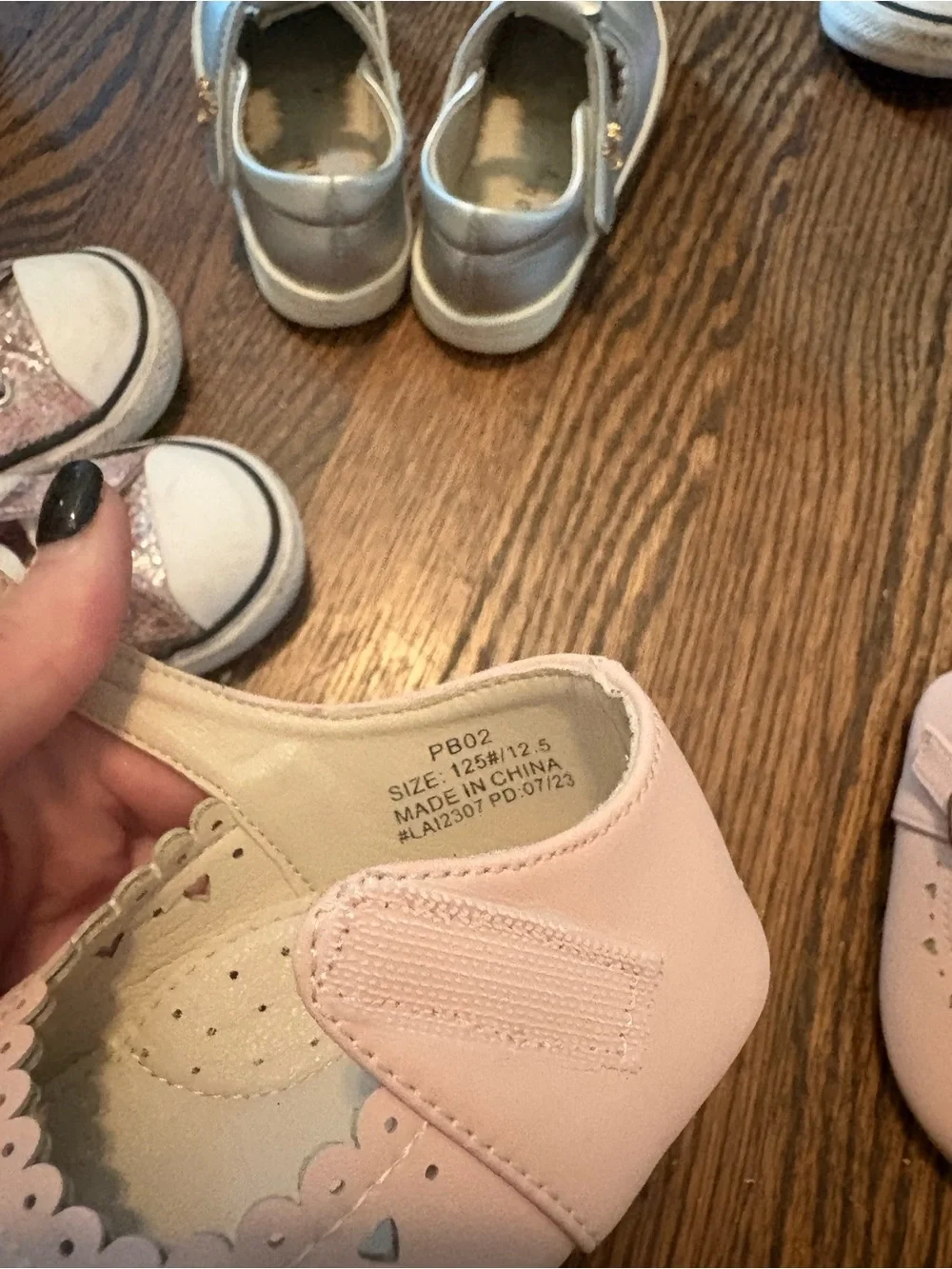 Classic Mary Jane Baby Shoes - Light Pink